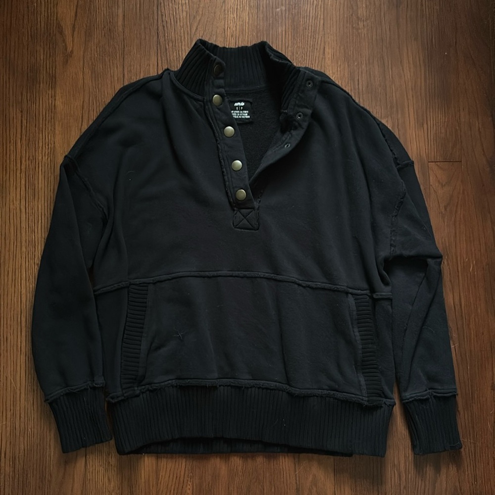 aerie black pullover sweatshirt